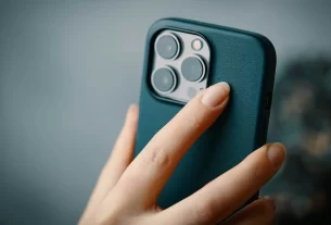 iPhone Sales India 2025