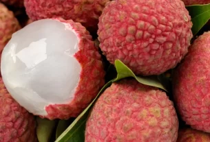 Disadvantage of Eating Litchi