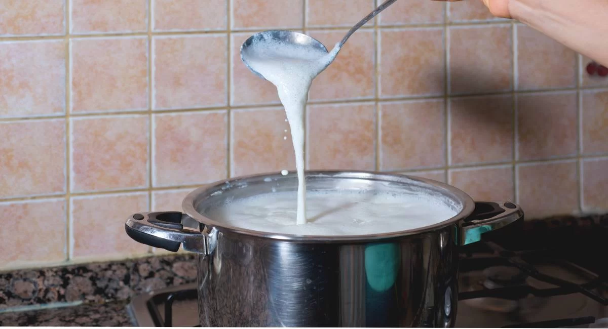 milk boiling utensils